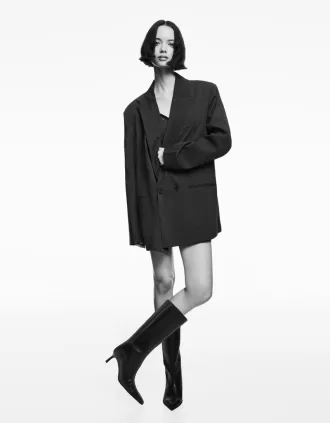 Stivali con tacco a gattino