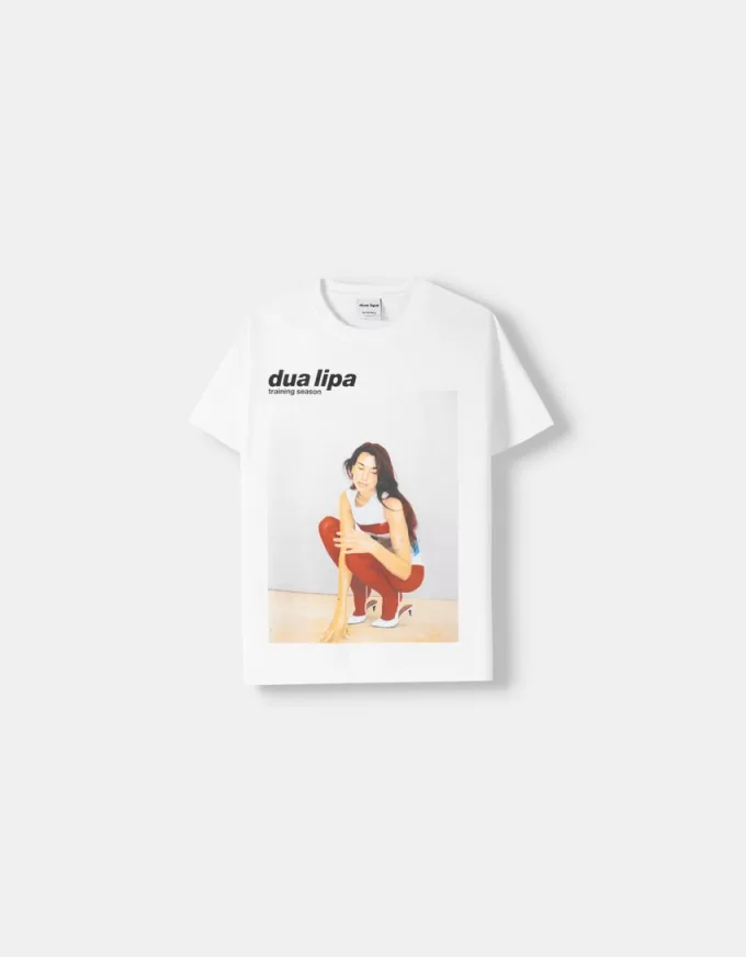 T-shirt Dua Lipa oversize a maniche corte