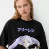 T-shirt Frieren oversize a maniche corte