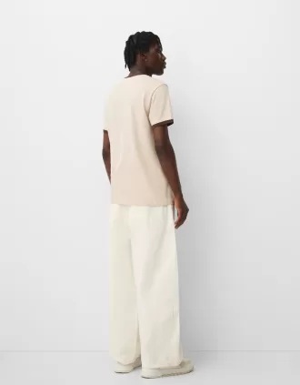 T-shirt a manica corta con profili a costine a contrasto