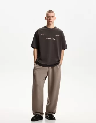 T-shirt a manica corta con ricamo