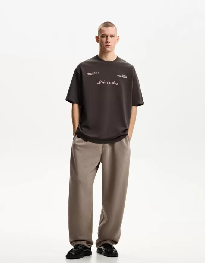 T-shirt a manica corta con ricamo