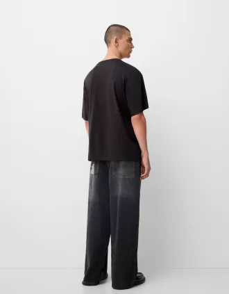 T-shirt a manica corta con stampa Chainsaw Man