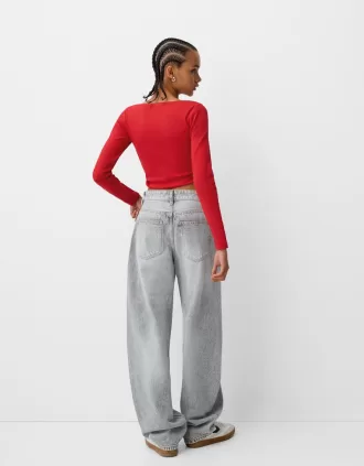 T-shirt a manica lunga con arricciatura sui lati