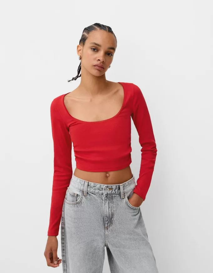 T-shirt a manica lunga con arricciatura sui lati