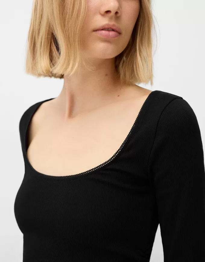 T-shirt a manica lunga con arricciatura sui lati