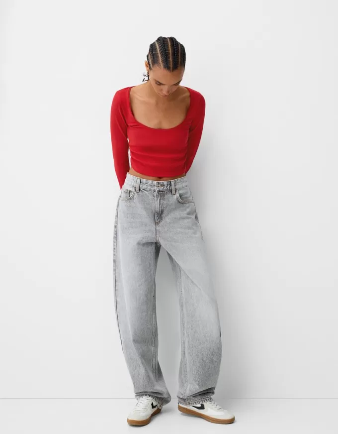 T-shirt a manica lunga con arricciatura sui lati