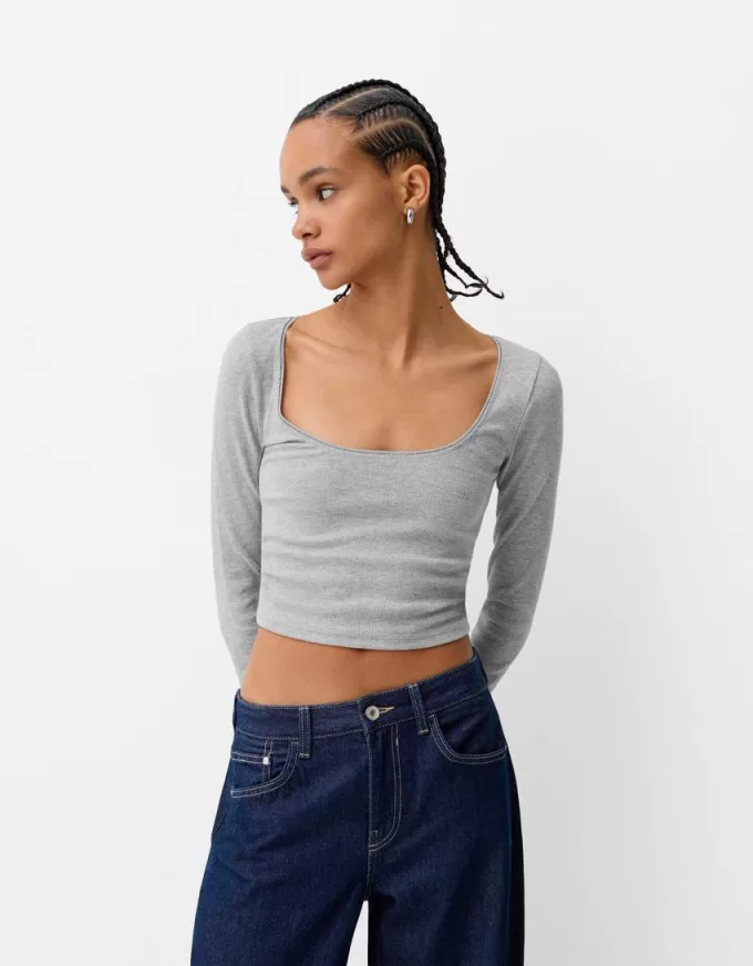 T-shirt a manica lunga con arricciatura sui lati