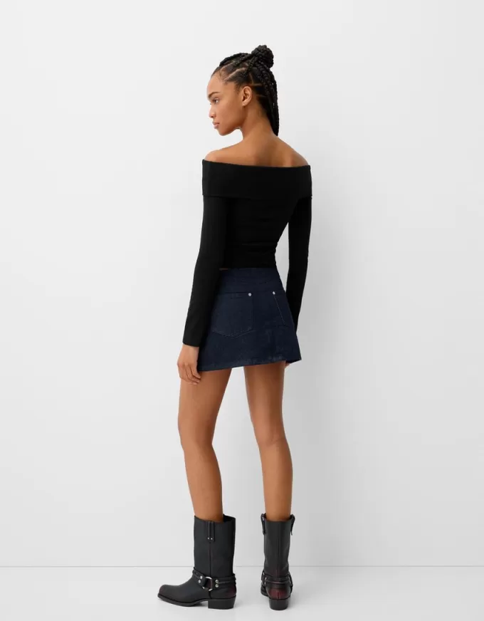 T-shirt a manica lunga con bottoni