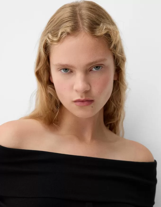 T-shirt a manica lunga con bottoni