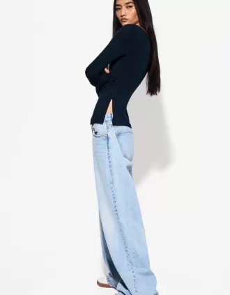 T-shirt a manica lunga con dettaglio arricciato