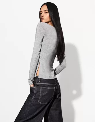 T-shirt a manica lunga con dettaglio arricciato