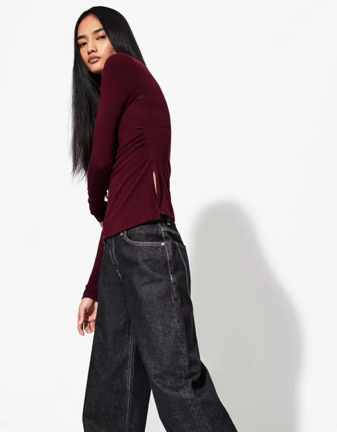 T-shirt a manica lunga con dettaglio arricciato