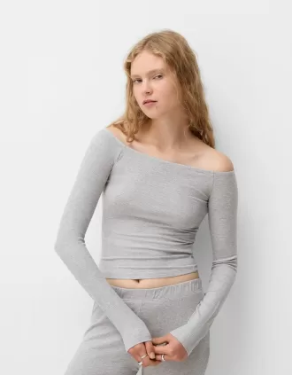 T-shirt a manica lunga con scollo Bardot