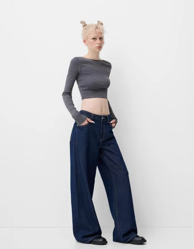 T-shirt a manica lunga con strass all over