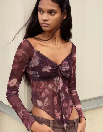 T-shirt a manica lunga in tulle stampato