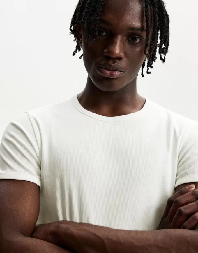 T-shirt a maniche corte a costine