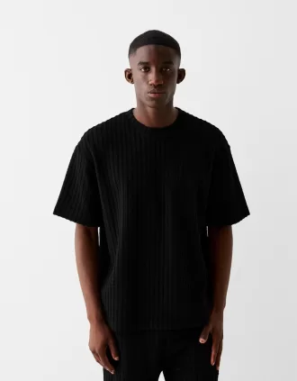 T-shirt a maniche corte a righe testurizzate