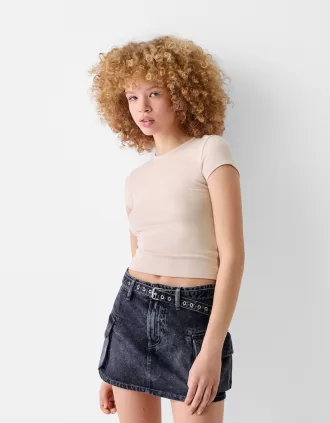 T-shirt a maniche corte con scollo rotondo