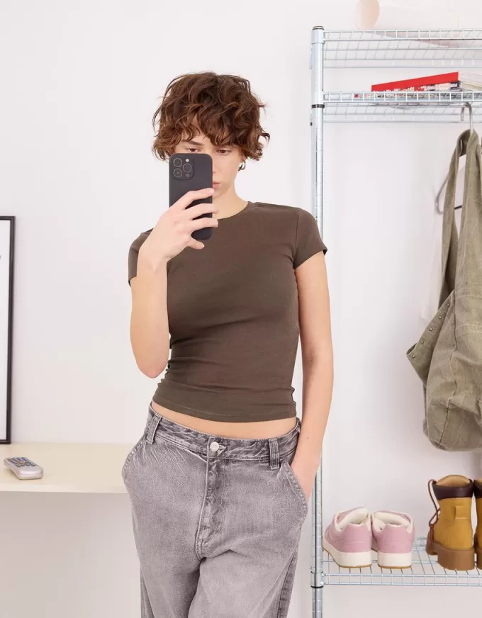 T-shirt a maniche corte con scollo rotondo