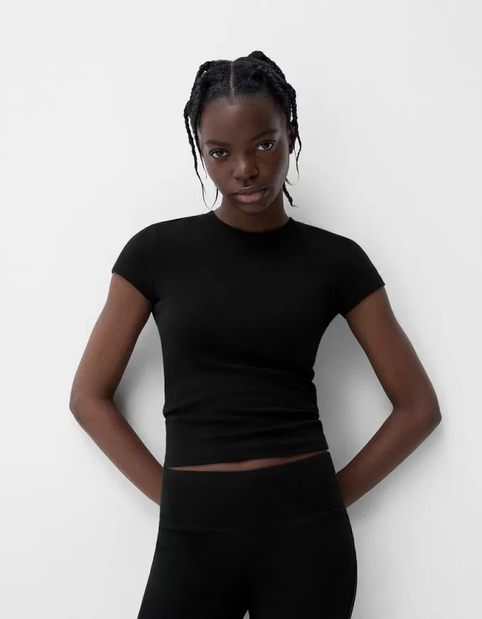 T-shirt a maniche corte con scollo rotondo