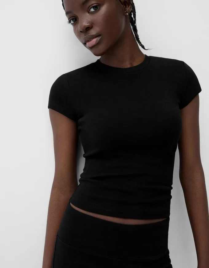 T-shirt a maniche corte con scollo rotondo