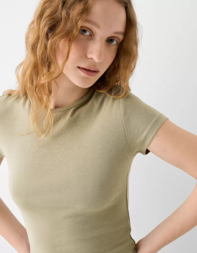 T-shirt a maniche corte con scollo rotondo