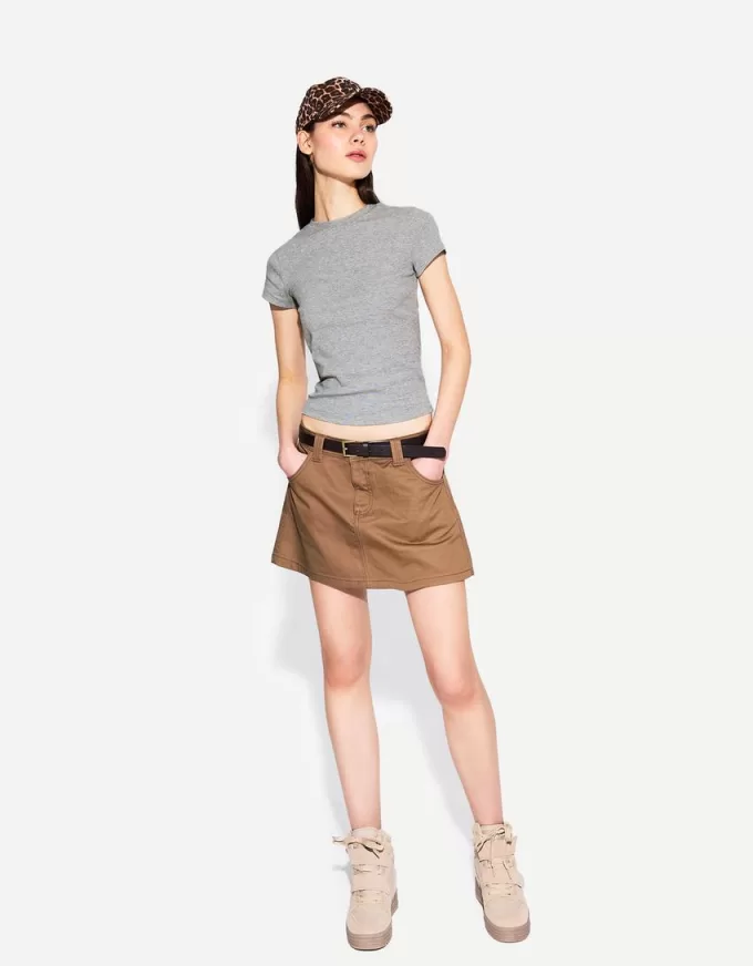 T-shirt a maniche corte con scollo rotondo