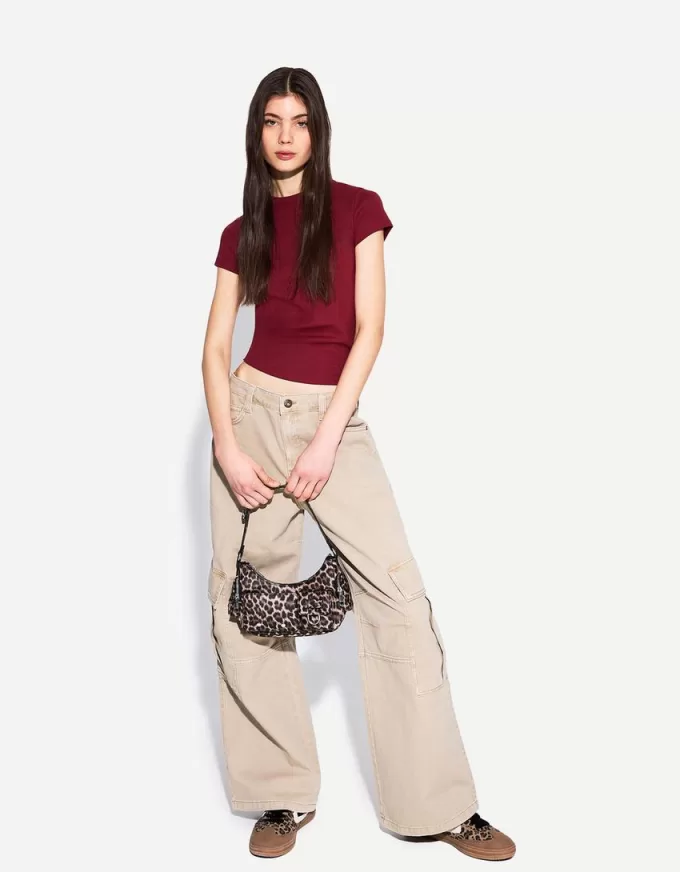 T-shirt a maniche corte con scollo rotondo