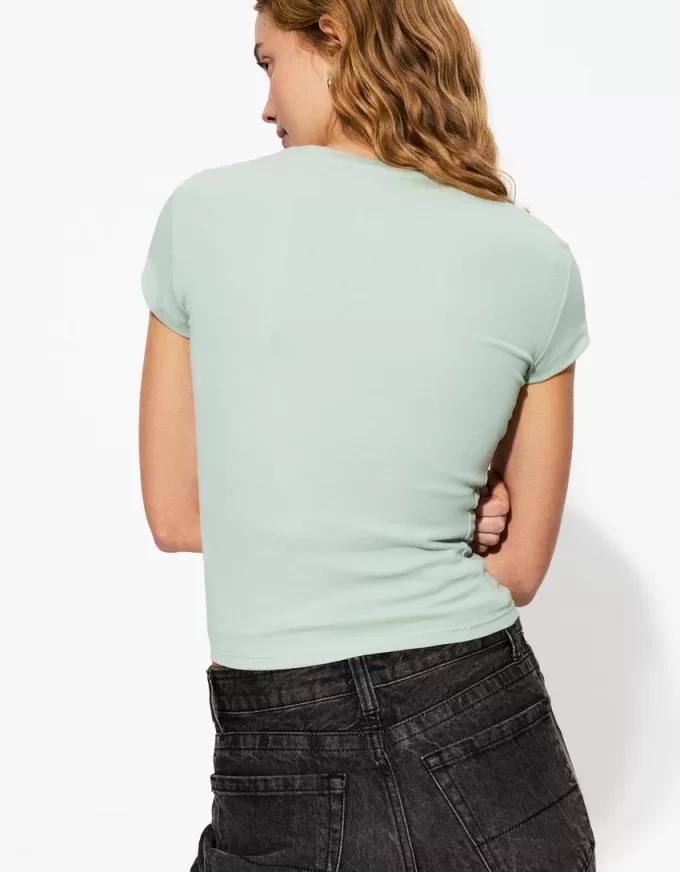 T-shirt a maniche corte con scollo rotondo