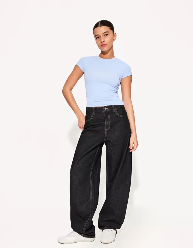 T-shirt a maniche corte con scollo rotondo