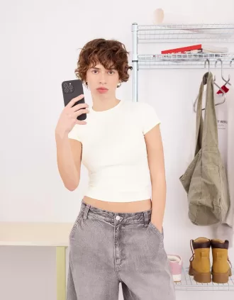 T-shirt a maniche corte con scollo rotondo