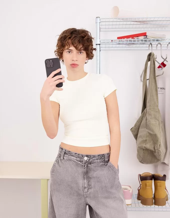 T-shirt a maniche corte con scollo rotondo