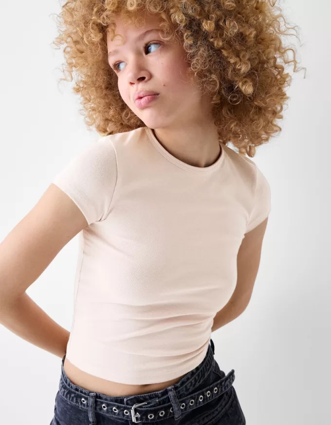 T-shirt a maniche corte con scollo rotondo