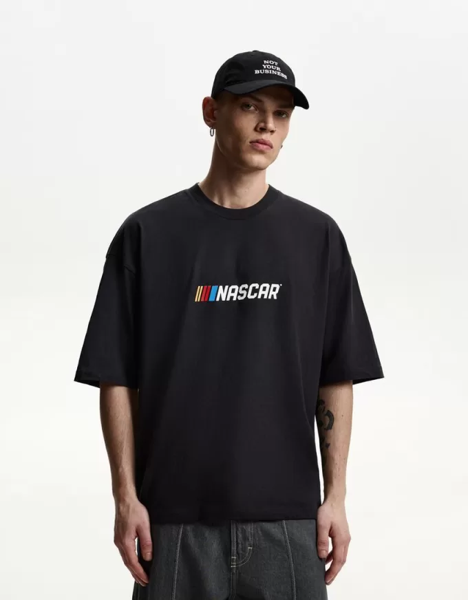 T-shirt a maniche corte con stampa Nascar