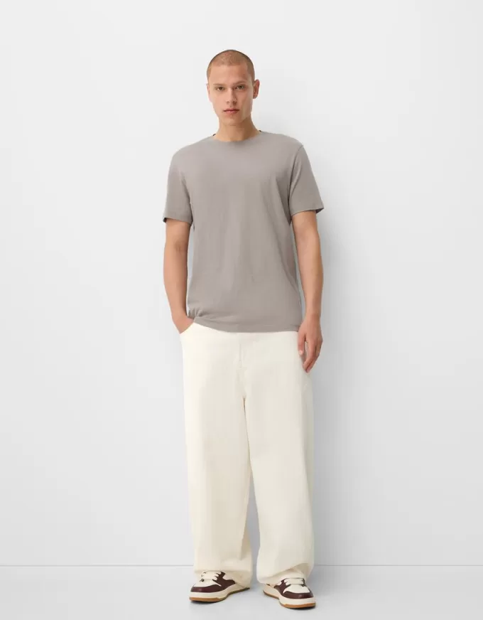 T-shirt a maniche corte dalla vestibilità regolare