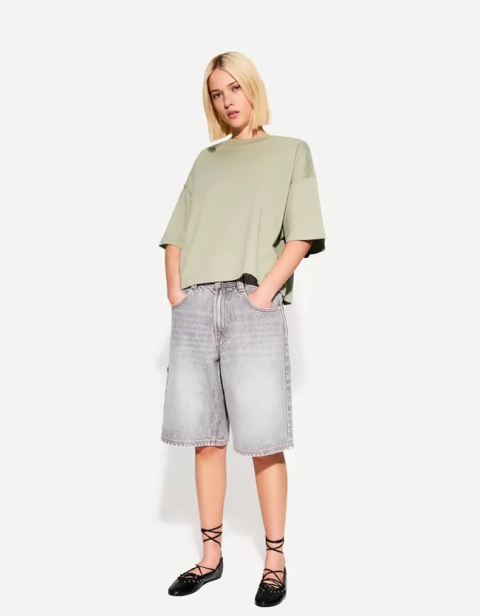 T-shirt a maniche corte dalla vestibilità squadrata in cotone pesante