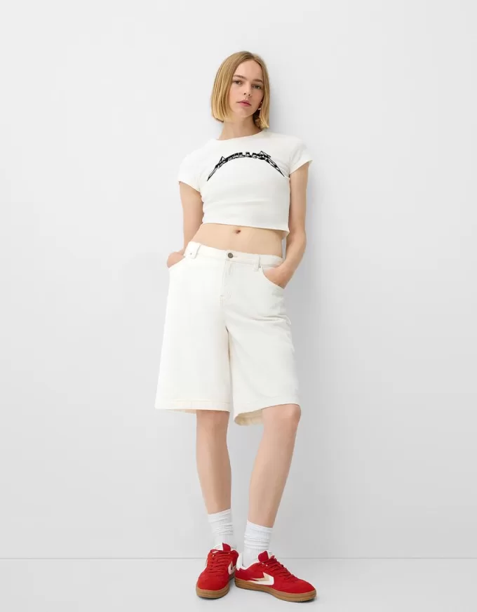 T-shirt aderente dei Metallica a maniche corte