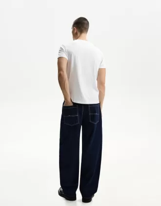 T-shirt arrotolata a maniche corte ricamata