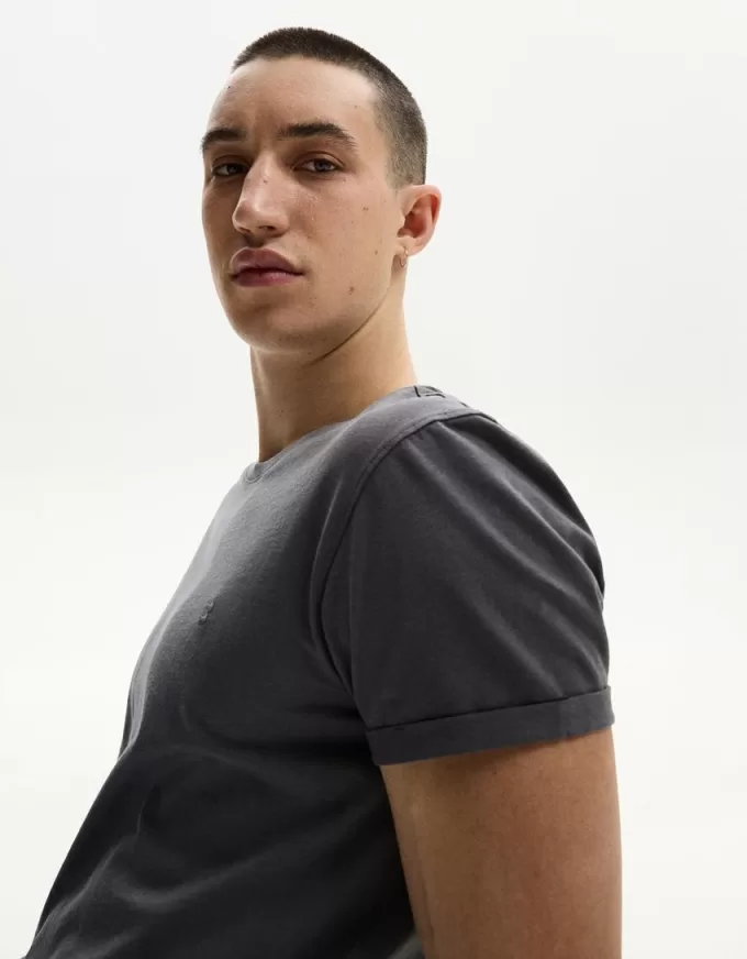 T-shirt arrotolata a maniche corte ricamata