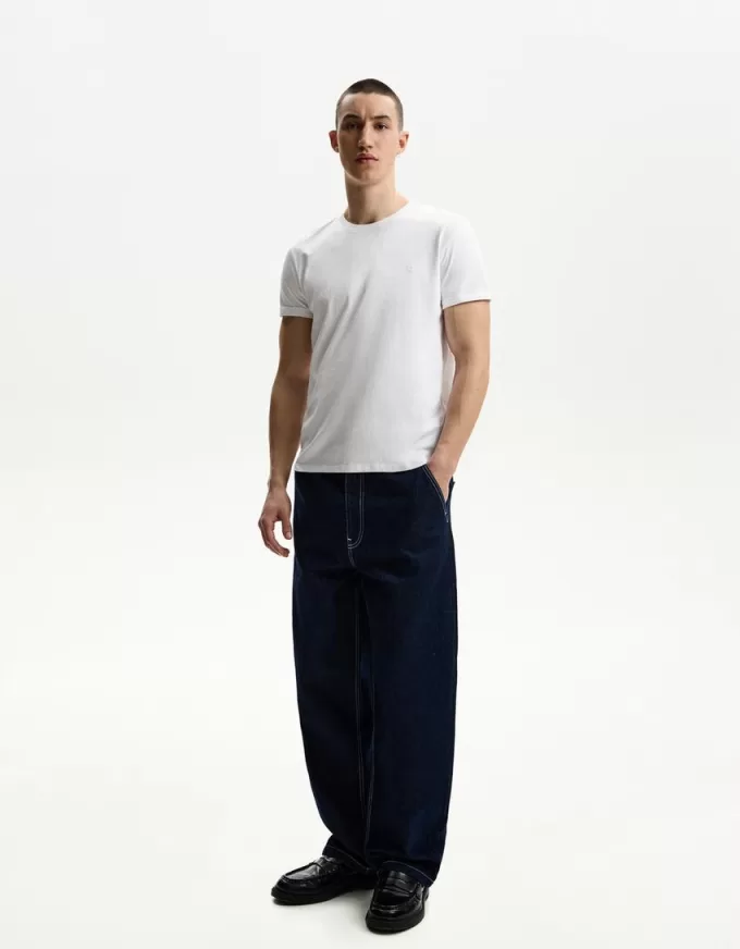 T-shirt arrotolata a maniche corte ricamata