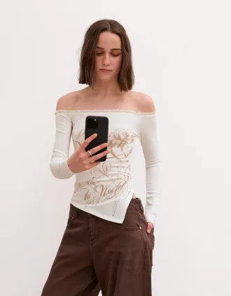 T-shirt asimmetrica a manica lunga