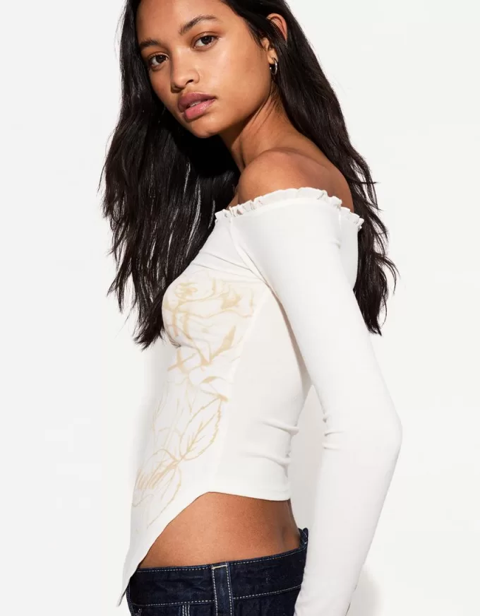 T-shirt asimmetrica a manica lunga