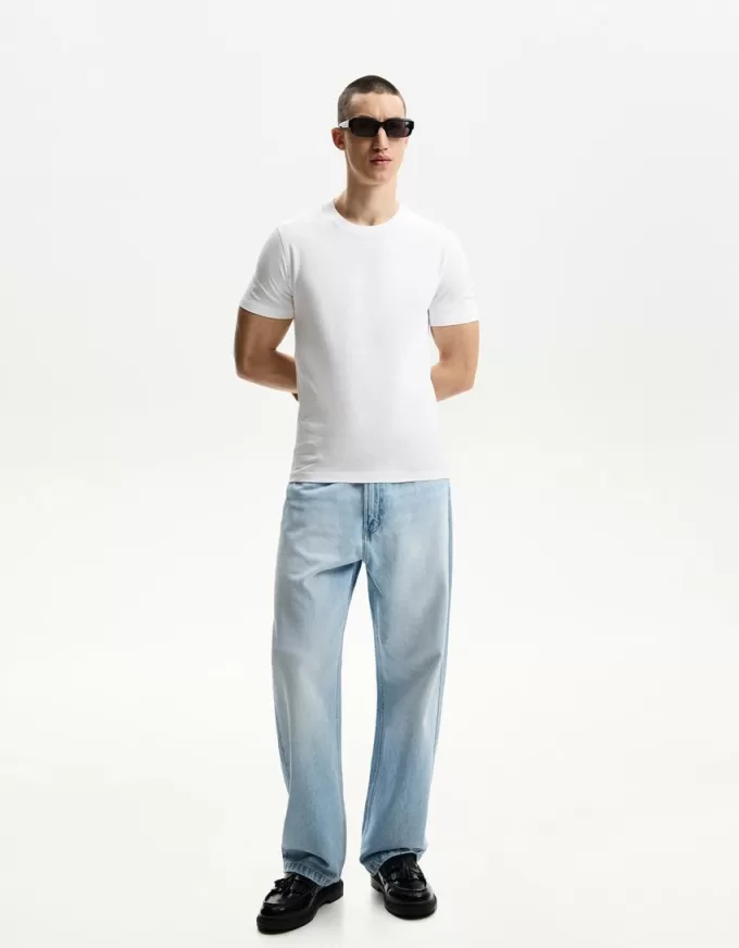 T-shirt classica a maniche corte