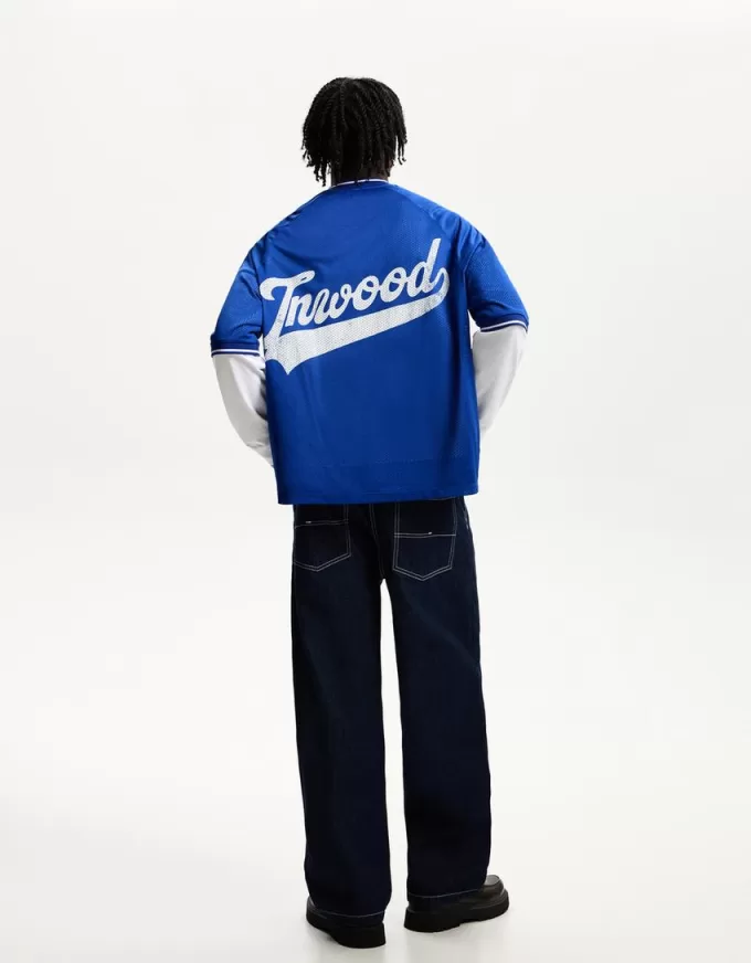 T-shirt con stampa sportiva in rete a maniche corte