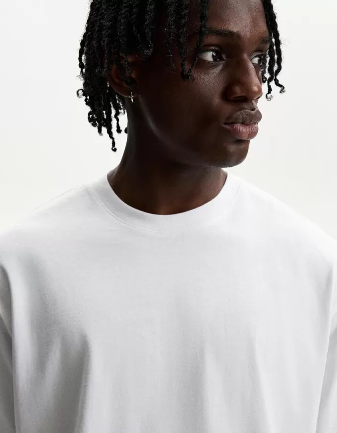 T-shirt corta a maniche corte