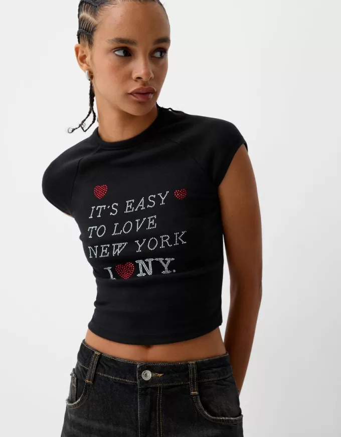 T-shirt cropped a manica corta con stampa