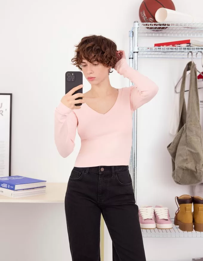 T-shirt manica lunga con scollo a V