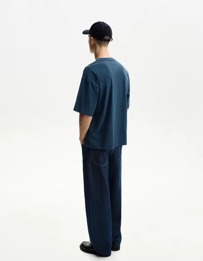 T-shirt oversize a maniche corte