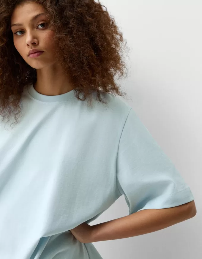 T-shirt oversize a maniche corte